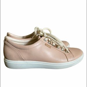 Ecco Soft 7 Leather Lace Up Sneaker - 7